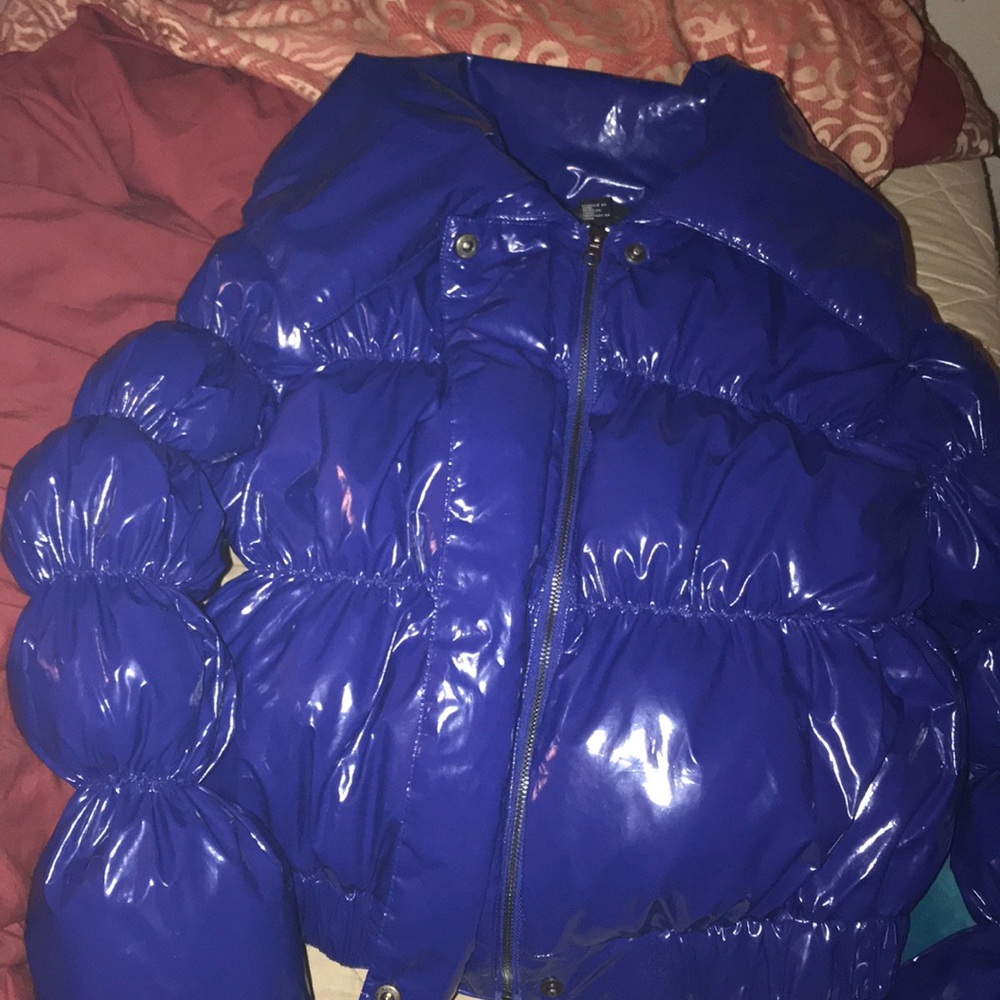 This a bubble puff coat